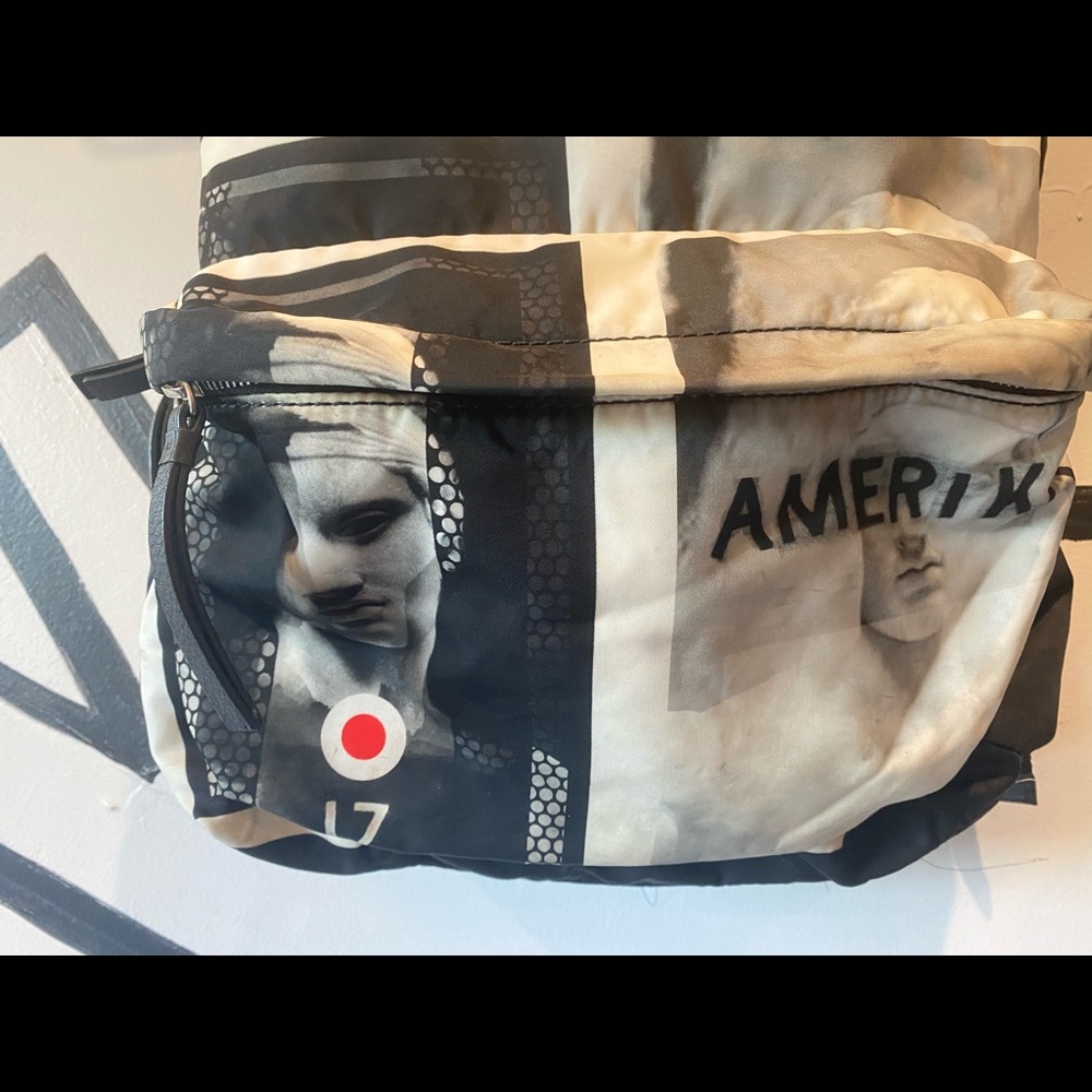 GIVENCHY Uní Backpack